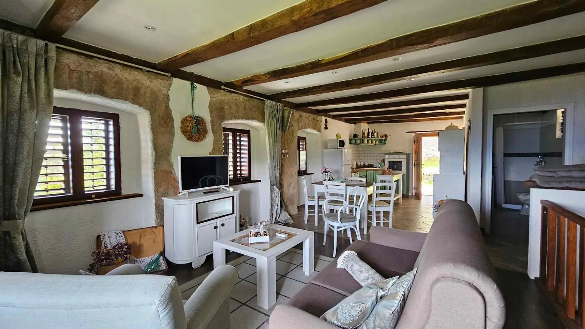 Holiday Home In Dobrec 15115